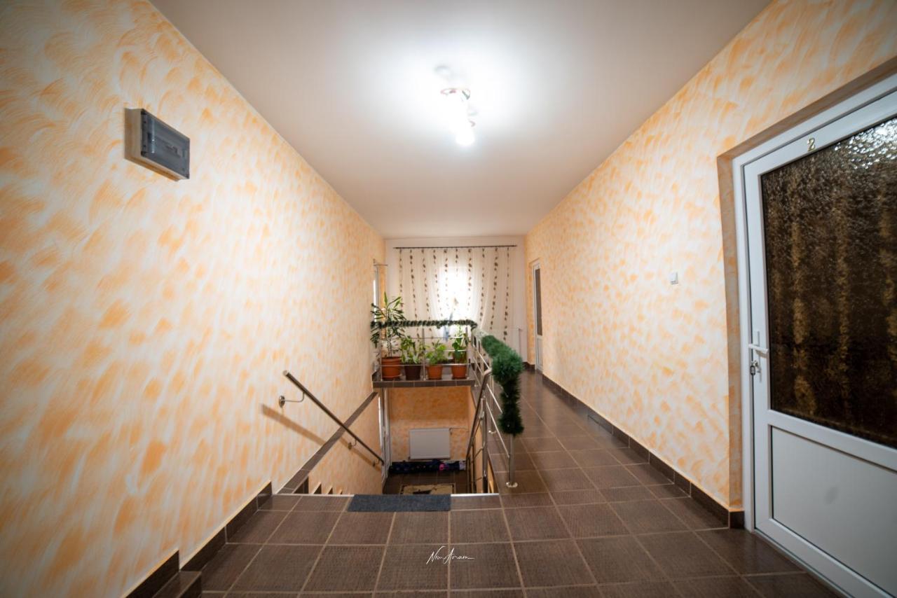 Casa Cosmina Arieseni Villa Exteriör bild