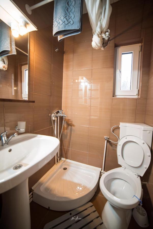 Casa Cosmina Arieseni Villa Exteriör bild